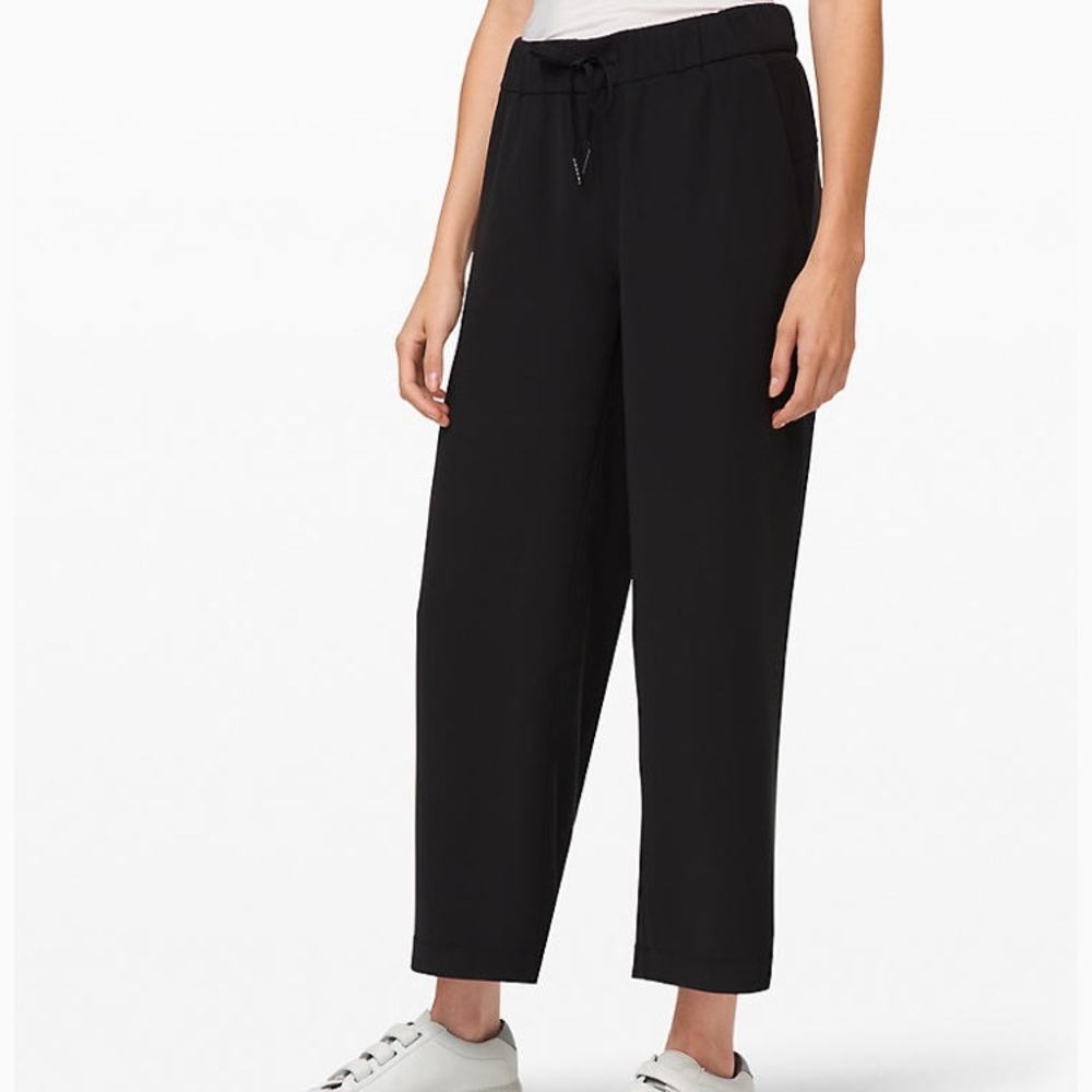 Green and black On the Fly 7/8 wide leg woven pant - Picture 2 of 5
